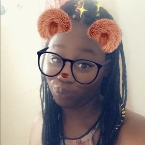 Meet your Posher, Candace